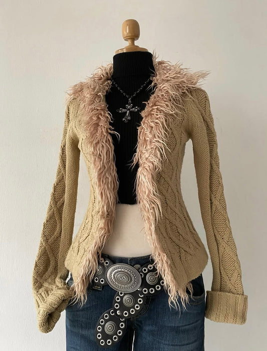 Knitted cardigan