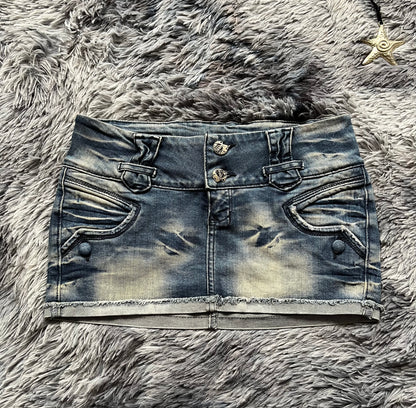 Y2k Mini skirt jean~ size S
