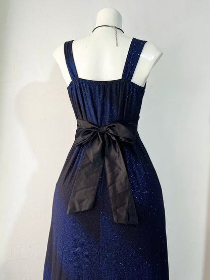 Long noir and blue glitter dress with back bow