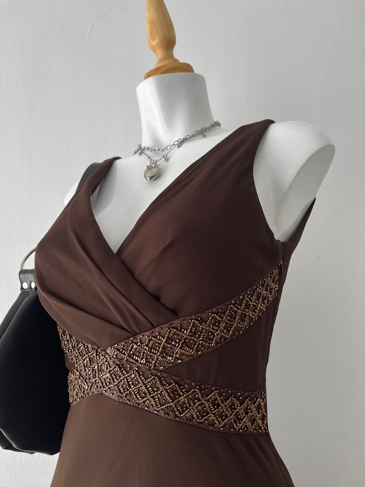 Adorable brown dress