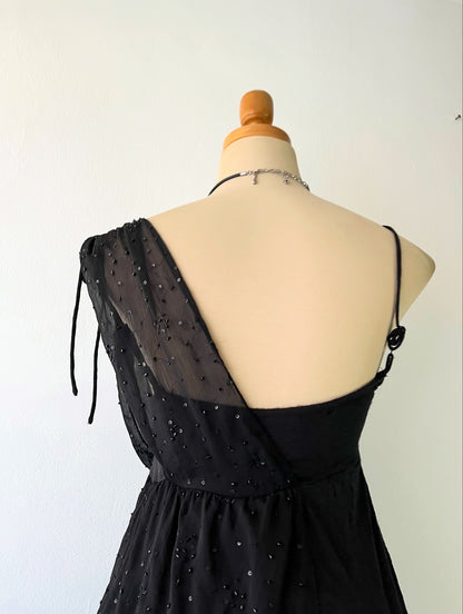 Adorable black top with sequins