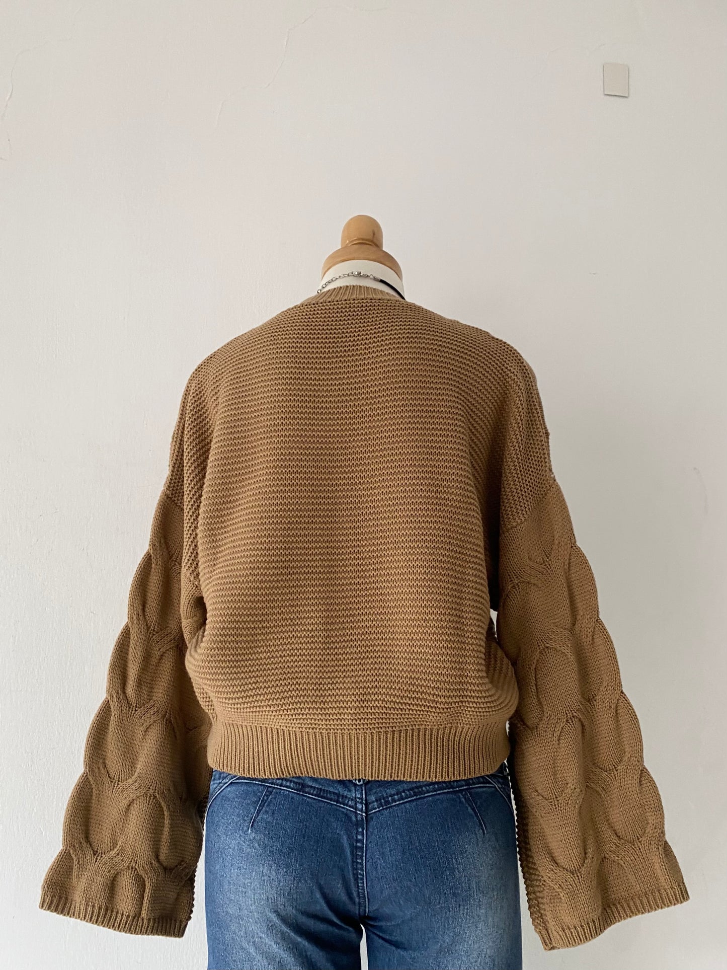 Wide-sleeved braided design sweater