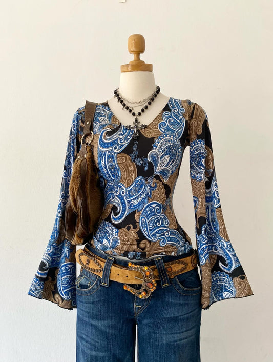 Bell-sleeved top