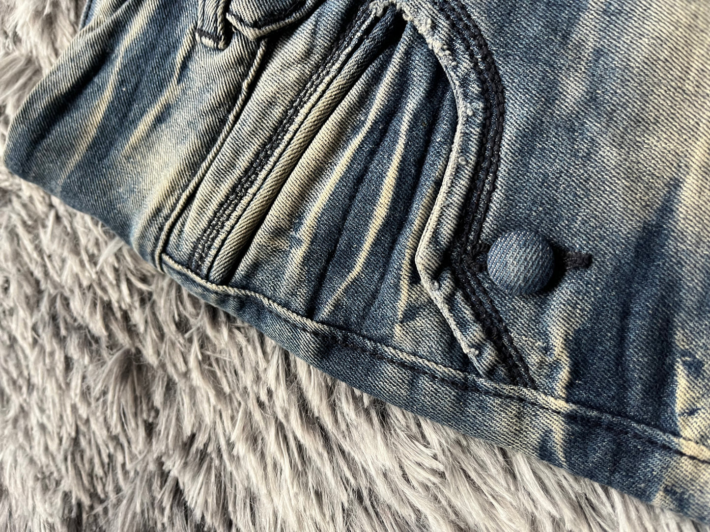 Y2k Mini skirt jean~ size S