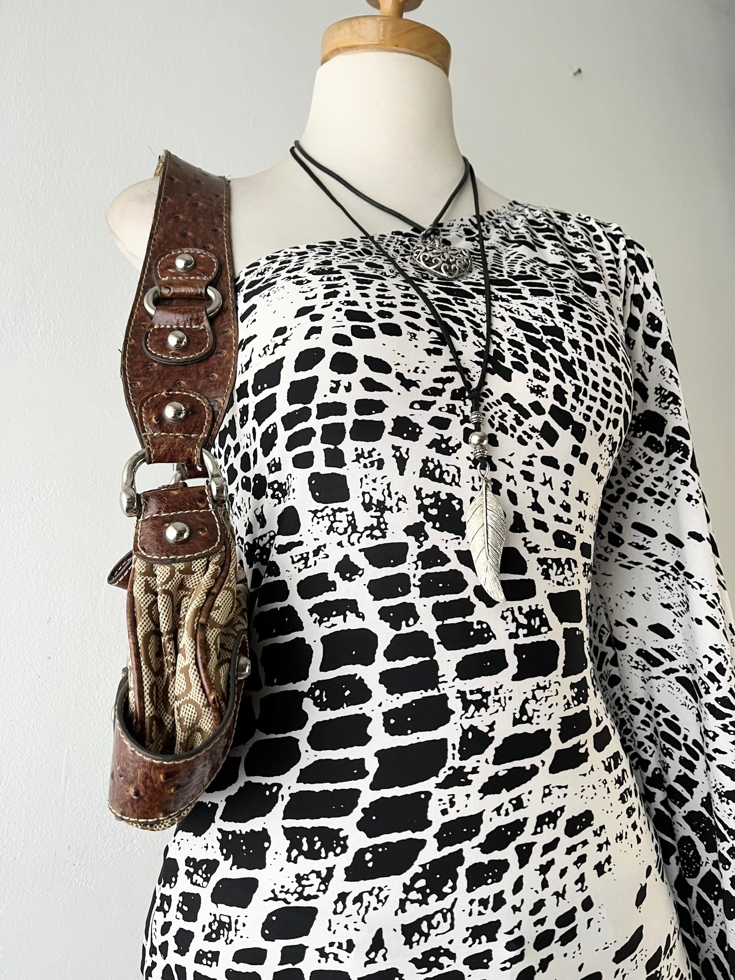 Super flared one-shoulder polydress