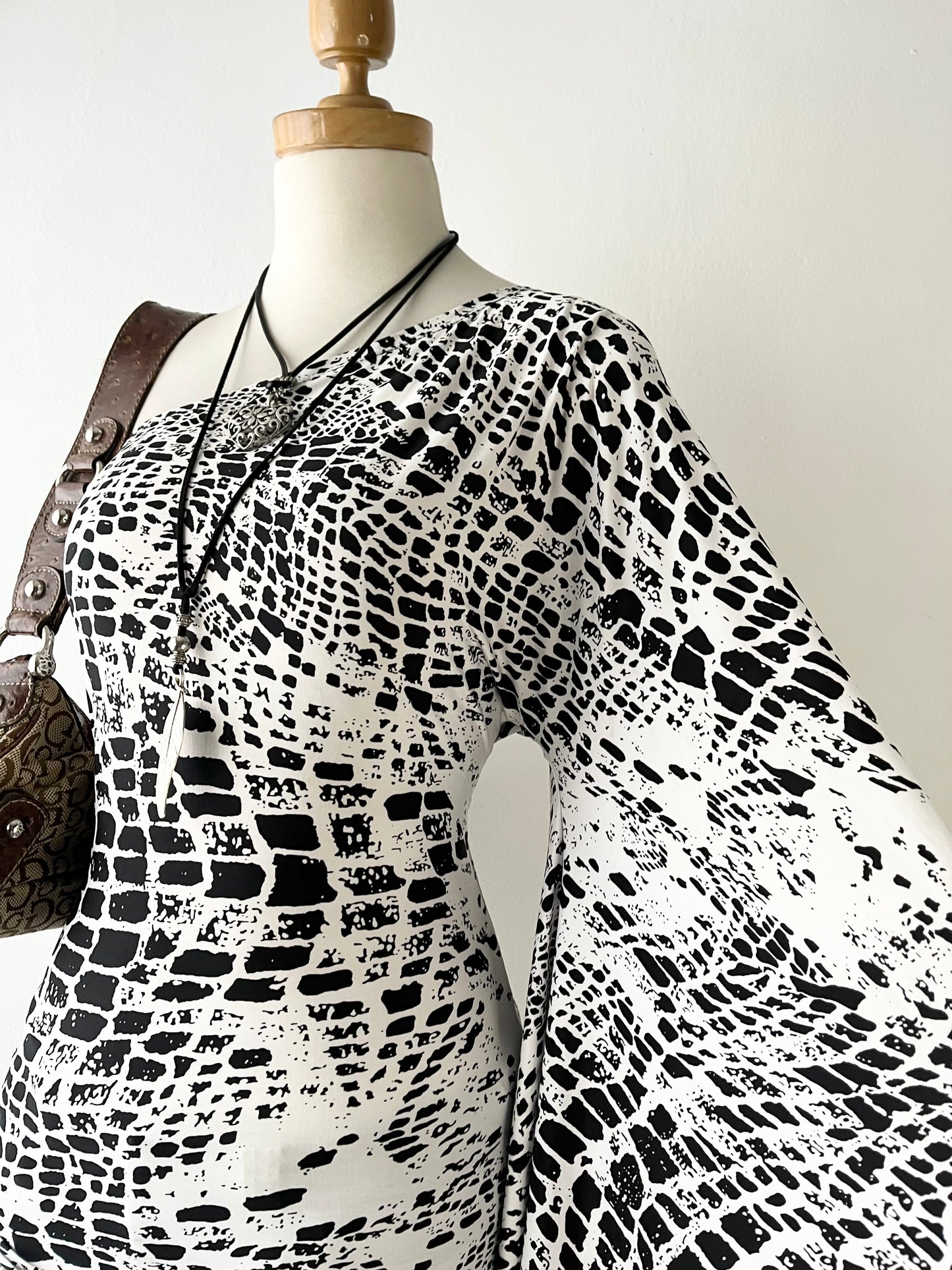 Super flared one-shoulder polydress