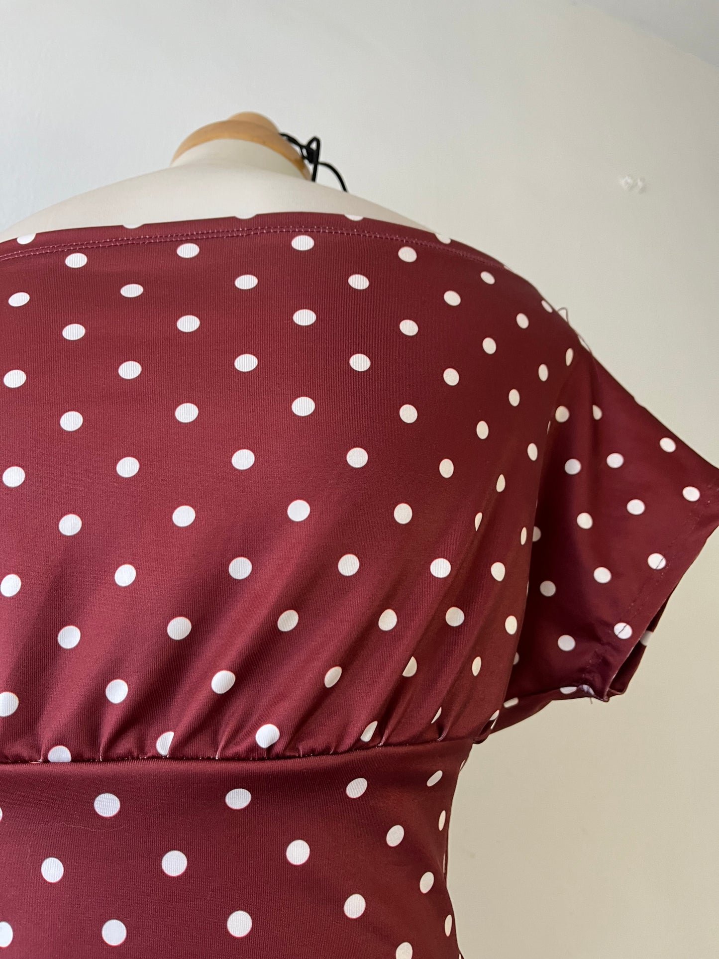 Polka dots tops