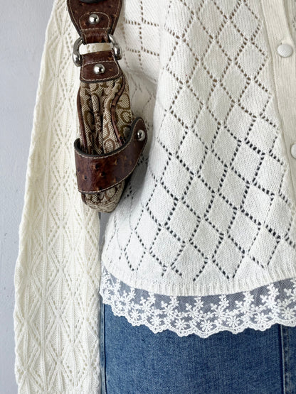 Knitted cardigan with lace