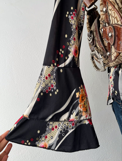 Long sleeves floral top