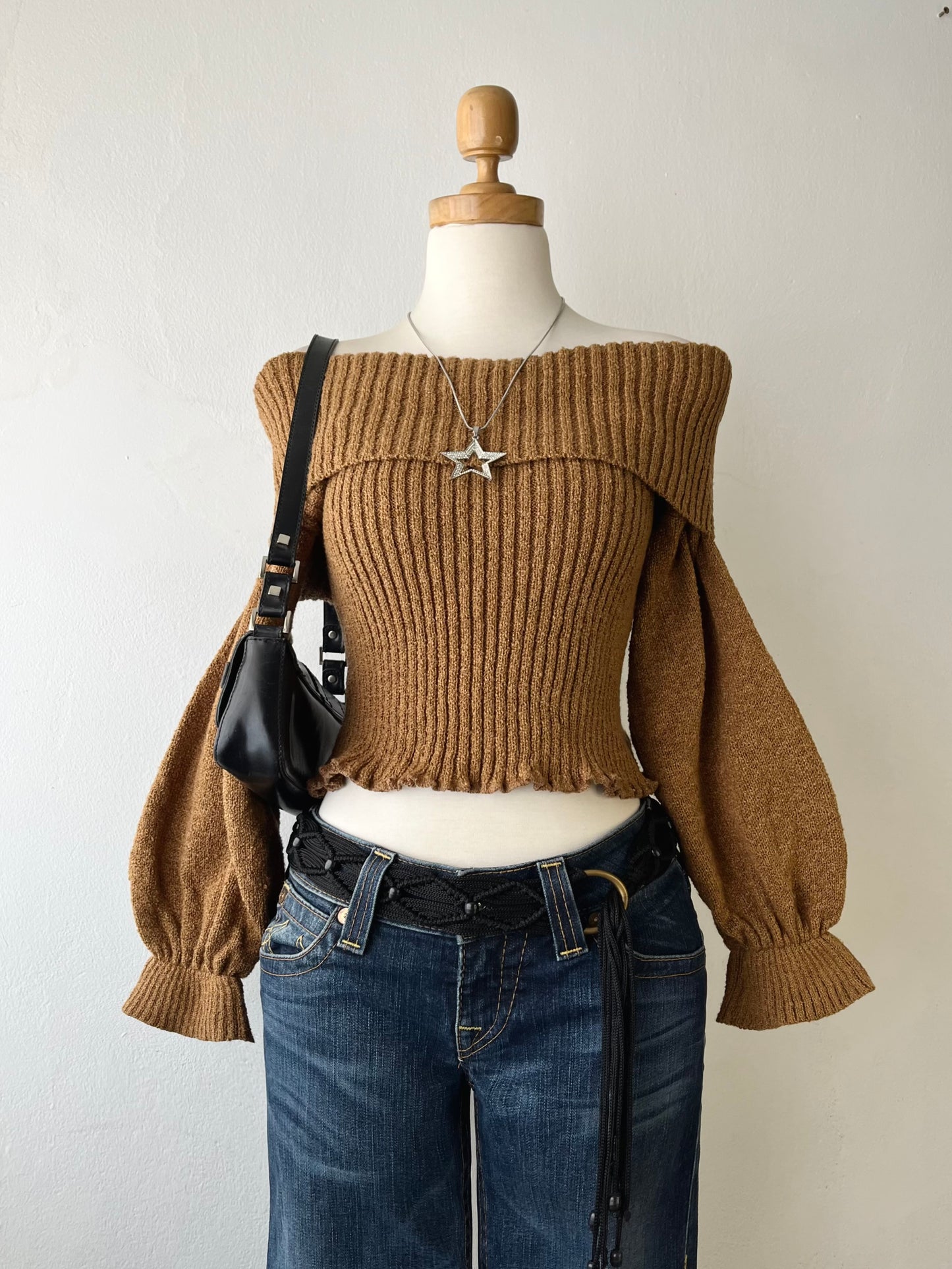 Off shoulder waist sweater