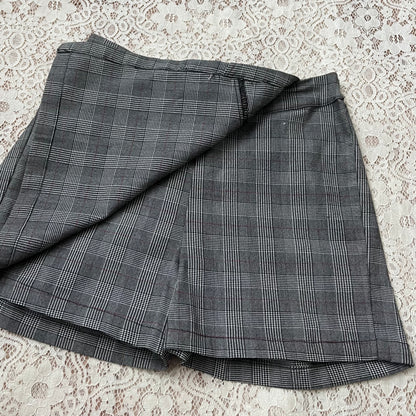 Checkered skort