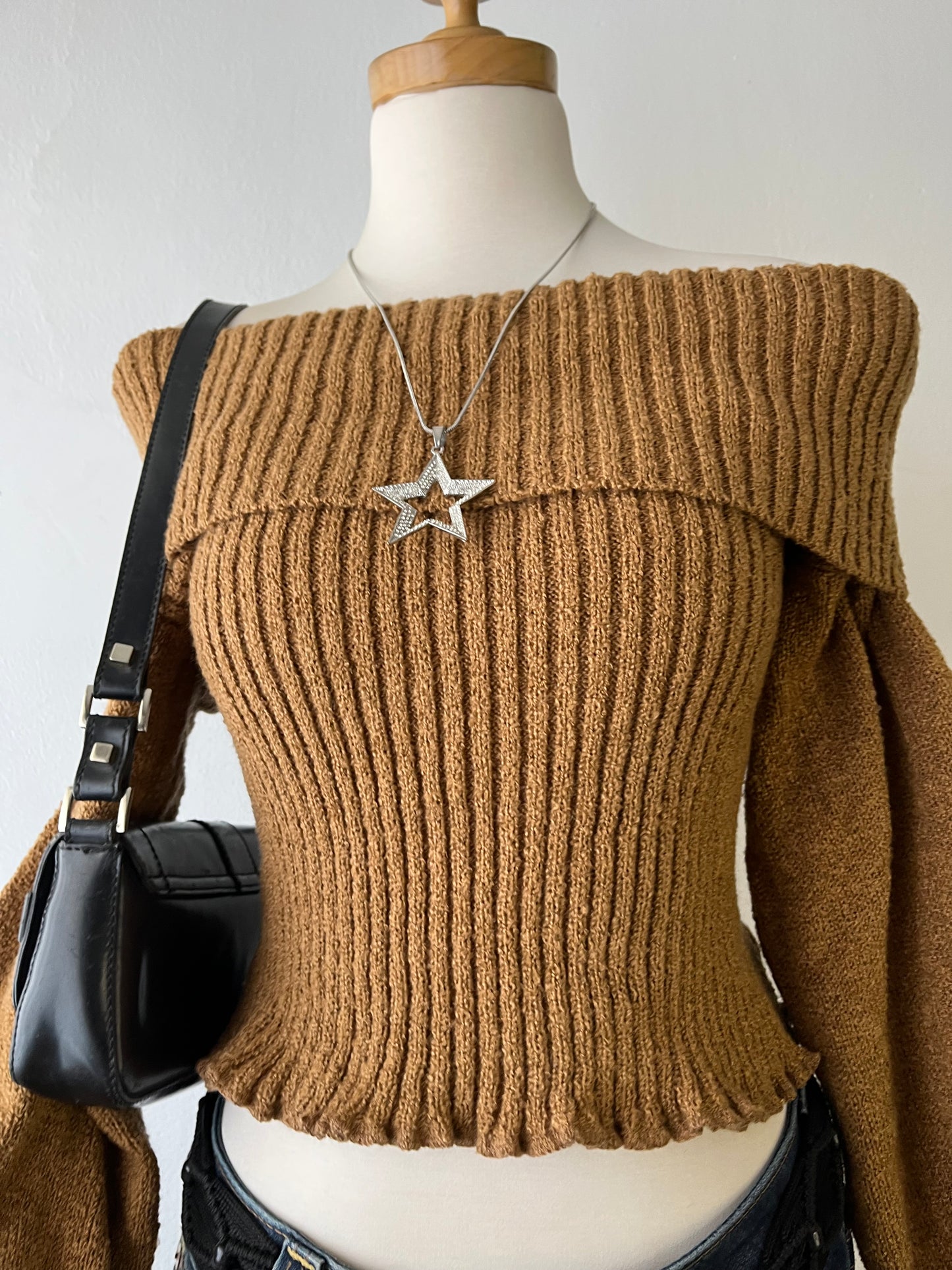 Off shoulder waist sweater