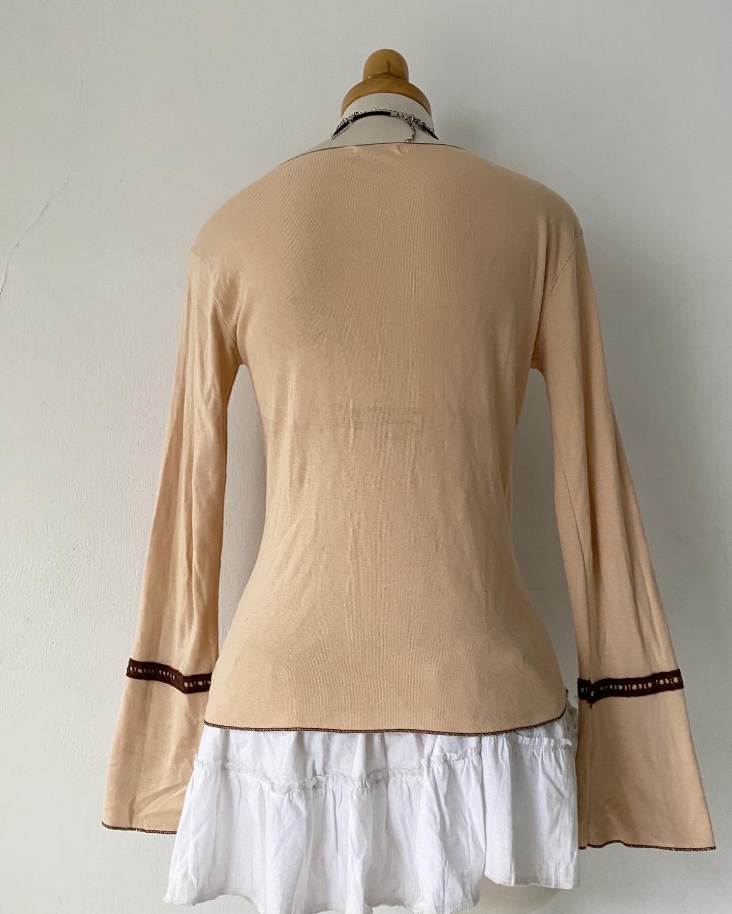 Adorable bohemian top