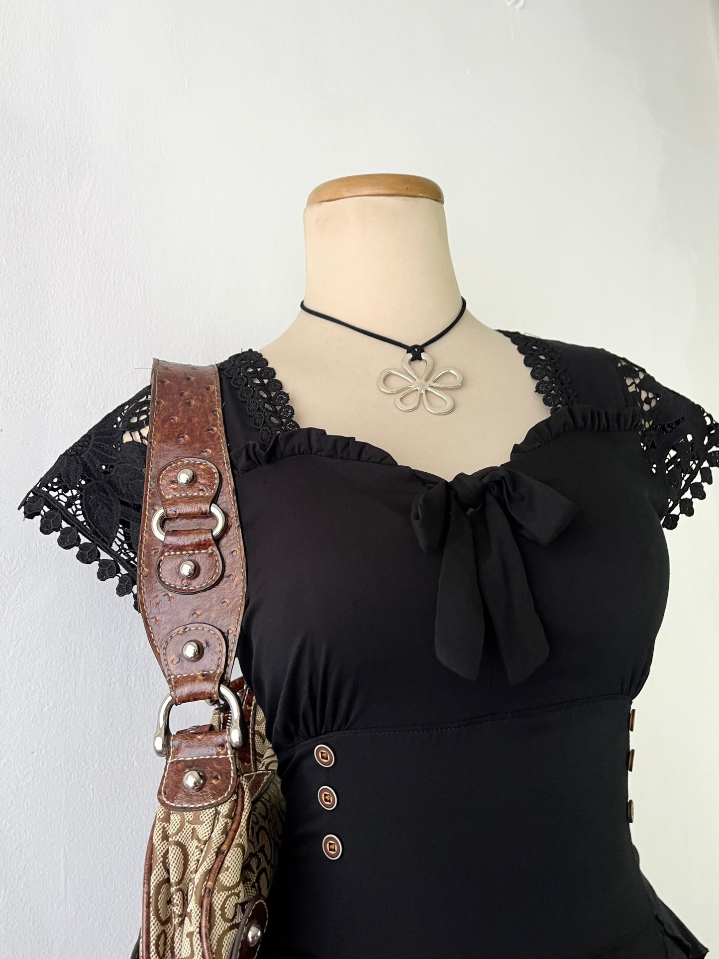 Coquette doll top with lace sleeves